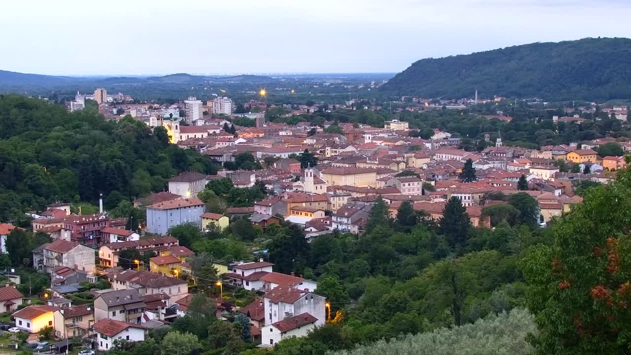 Nova Gorica und Görz: Atemberaubende Aussicht vom Franziskanerkloster Kostanjevica