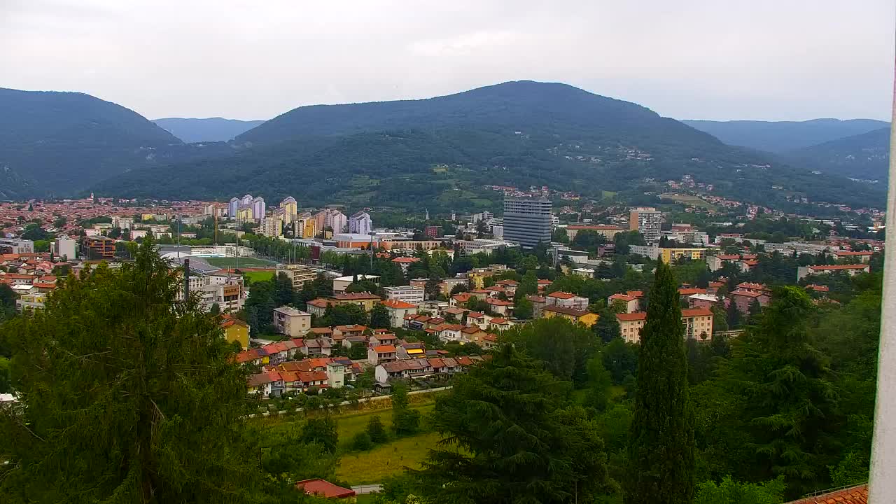 Nova Gorica und Görz: Atemberaubende Aussicht vom Franziskanerkloster Kostanjevica