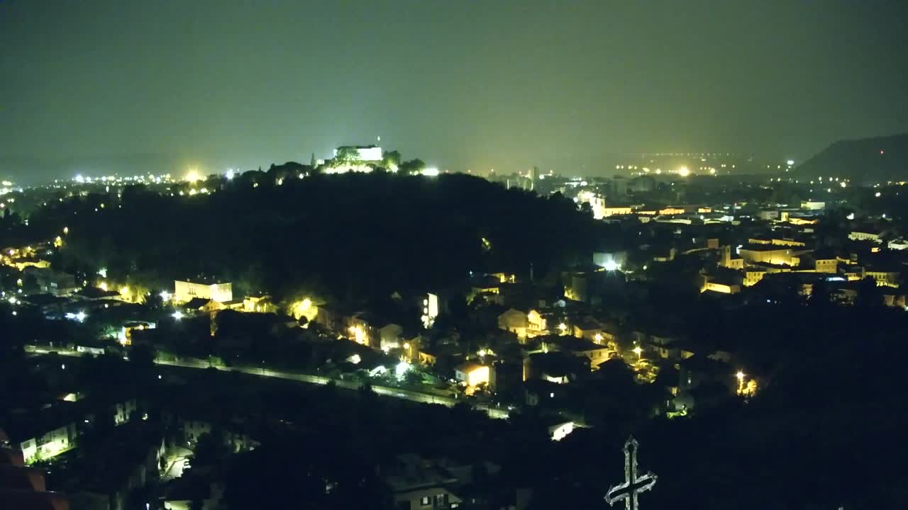 Nova Gorica e Gorizia: Panorama Mozzafiato dal Convento Francescano di Castagnevizza