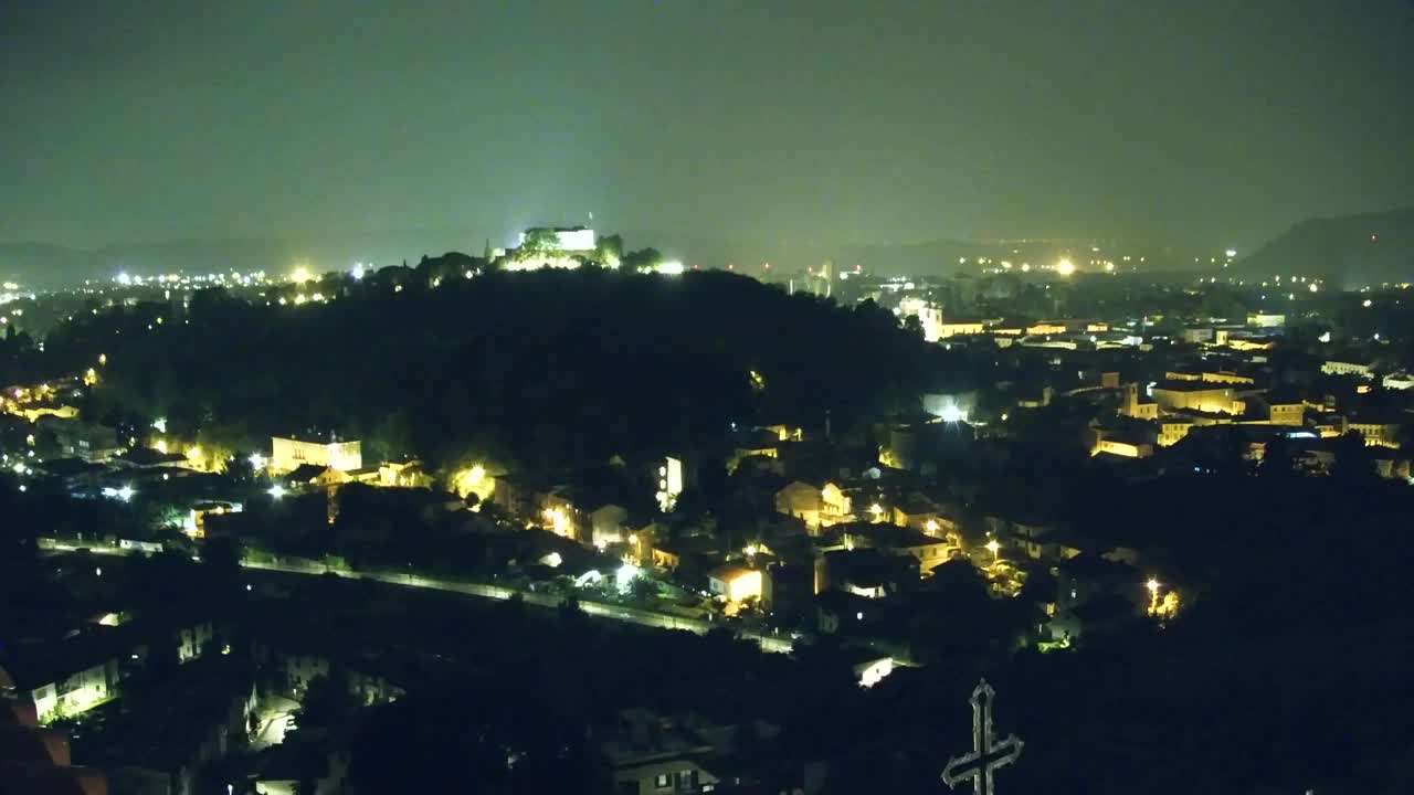 Nova Gorica e Gorizia: Panorama Mozzafiato dal Convento Francescano di Castagnevizza