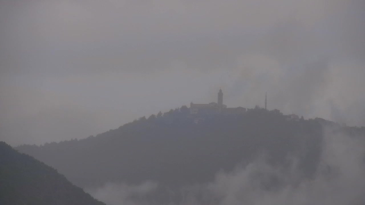 Nova Gorica e Gorizia: Panorama Mozzafiato dal Convento Francescano di Castagnevizza