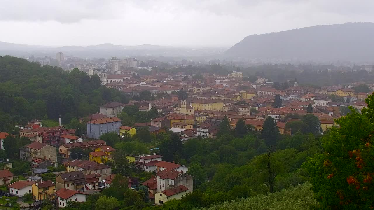 Nova Gorica et Gorizia : Vue Imprenable depuis le Monastère Franciscain de Kostanjevica