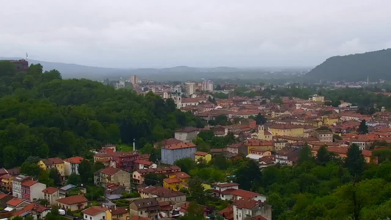 Nova Gorica und Görz: Atemberaubende Aussicht vom Franziskanerkloster Kostanjevica
