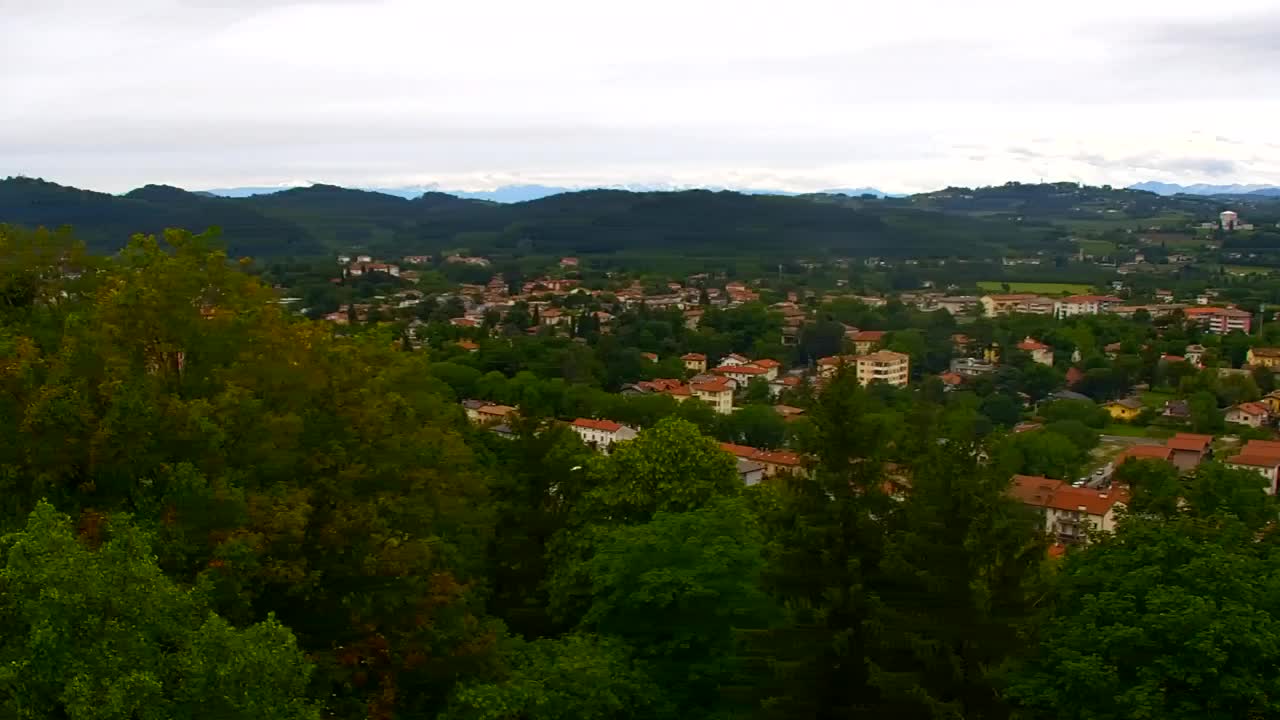 Nova Gorica und Görz: Atemberaubende Aussicht vom Franziskanerkloster Kostanjevica