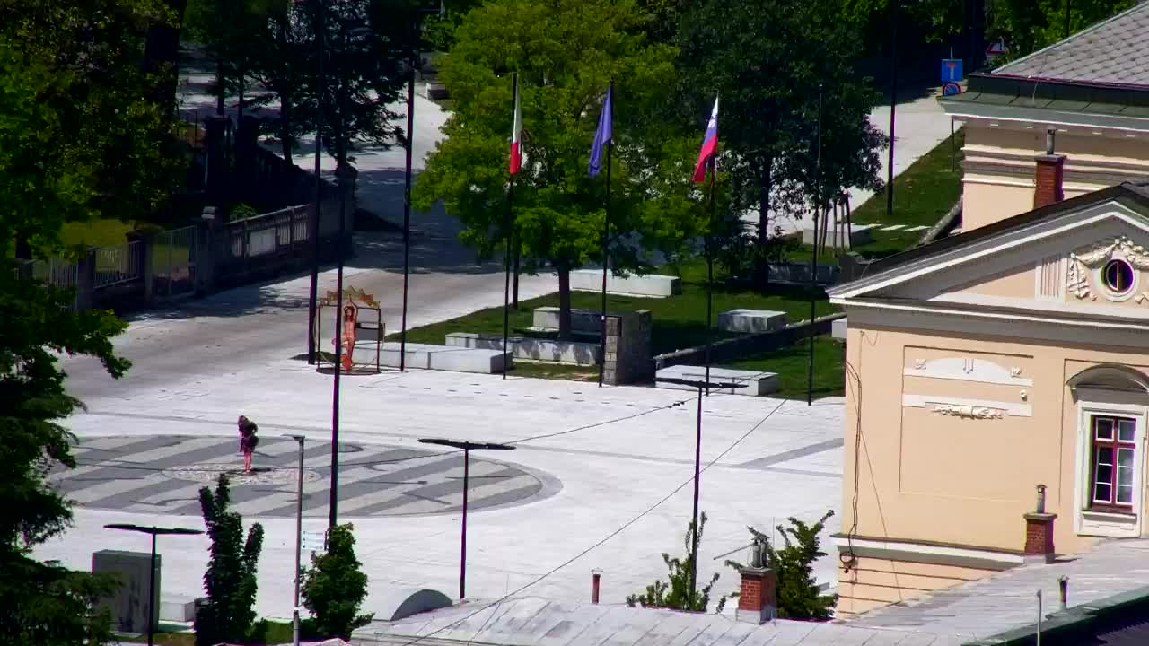 Nova Gorica i Gorica: Prekrasan Pogled iz Franjevačkog Samostana Kostanjevica