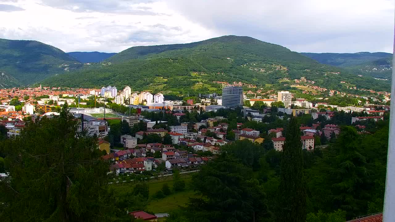 Nova Gorica und Görz: Atemberaubende Aussicht vom Franziskanerkloster Kostanjevica