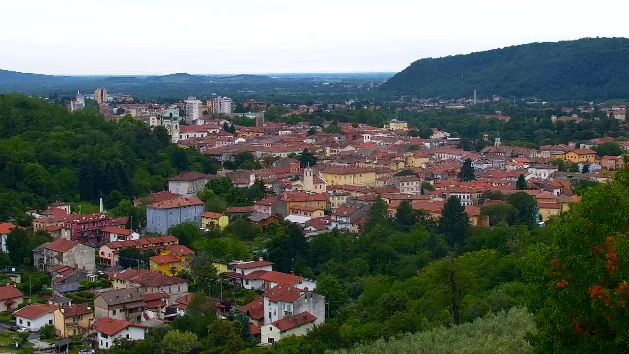 Nova Gorica i Gorica: Prekrasan Pogled iz Franjevačkog Samostana Kostanjevica