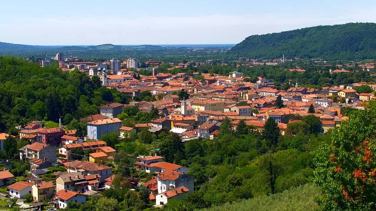 Nova Gorica i Gorica: Prekrasan Pogled iz Franjevačkog Samostana Kostanjevica