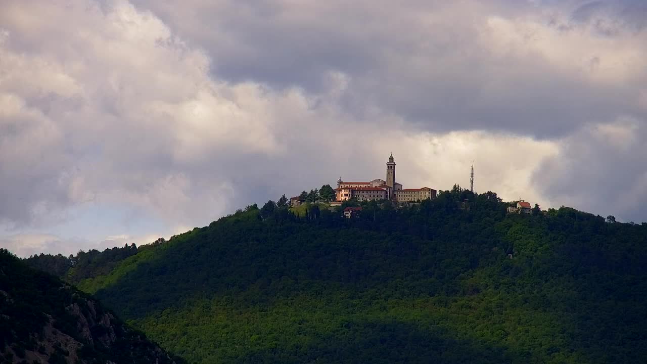 Nova Gorica in Gorica: Čudovit Razgled iz Frančiškanskega Samostana Kostanjevica