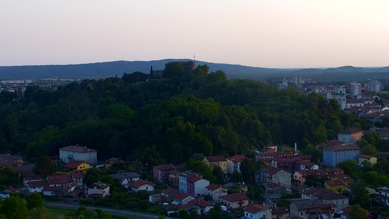Nova Gorica y Gorizia: Impresionantes Vistas desde el Monasterio Franciscano de Kostanjevica