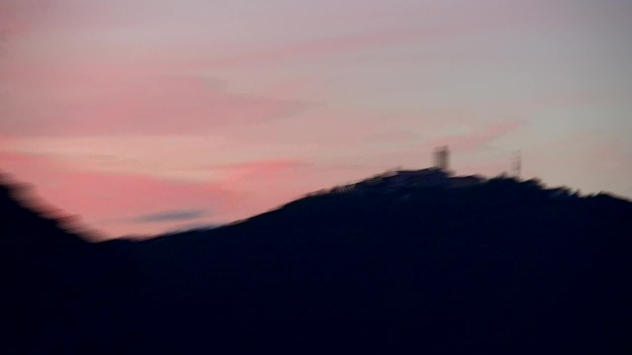 Nova Gorica e Gorizia: Panorama Mozzafiato dal Convento Francescano di Castagnevizza