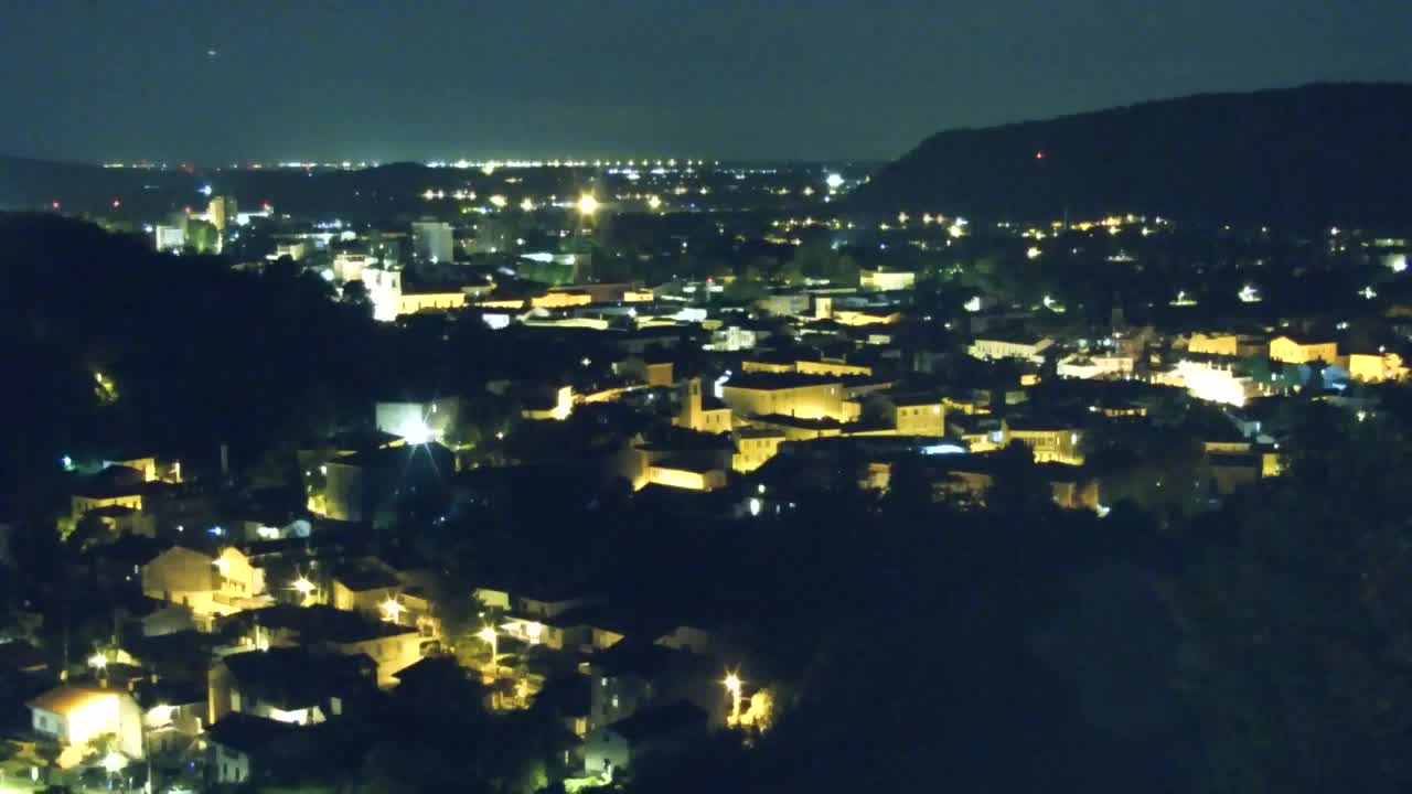 Nova Gorica e Gorizia: Panorama Mozzafiato dal Convento Francescano di Castagnevizza