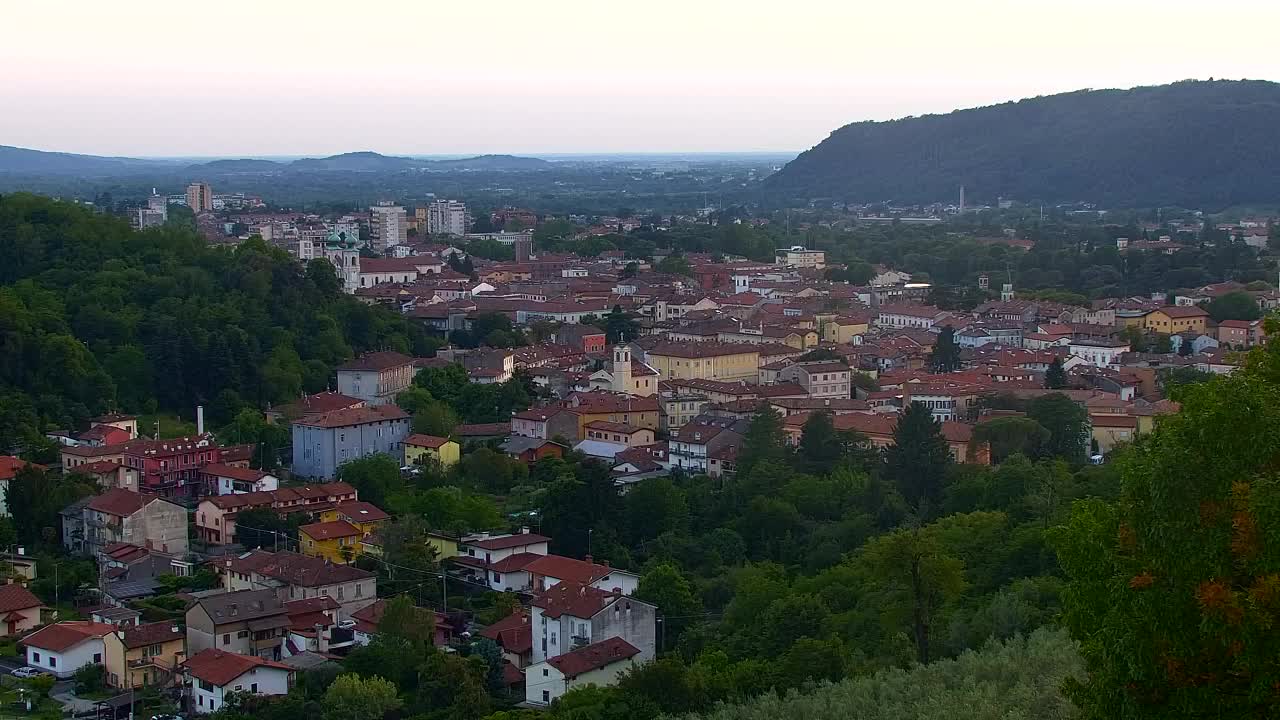 Nova Gorica in Gorica: Čudovit Razgled iz Frančiškanskega Samostana Kostanjevica
