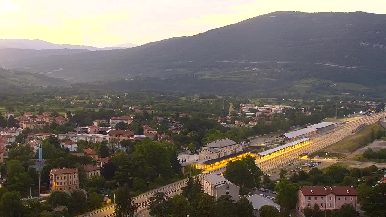 Nova Gorica und Görz: Atemberaubende Aussicht vom Franziskanerkloster Kostanjevica