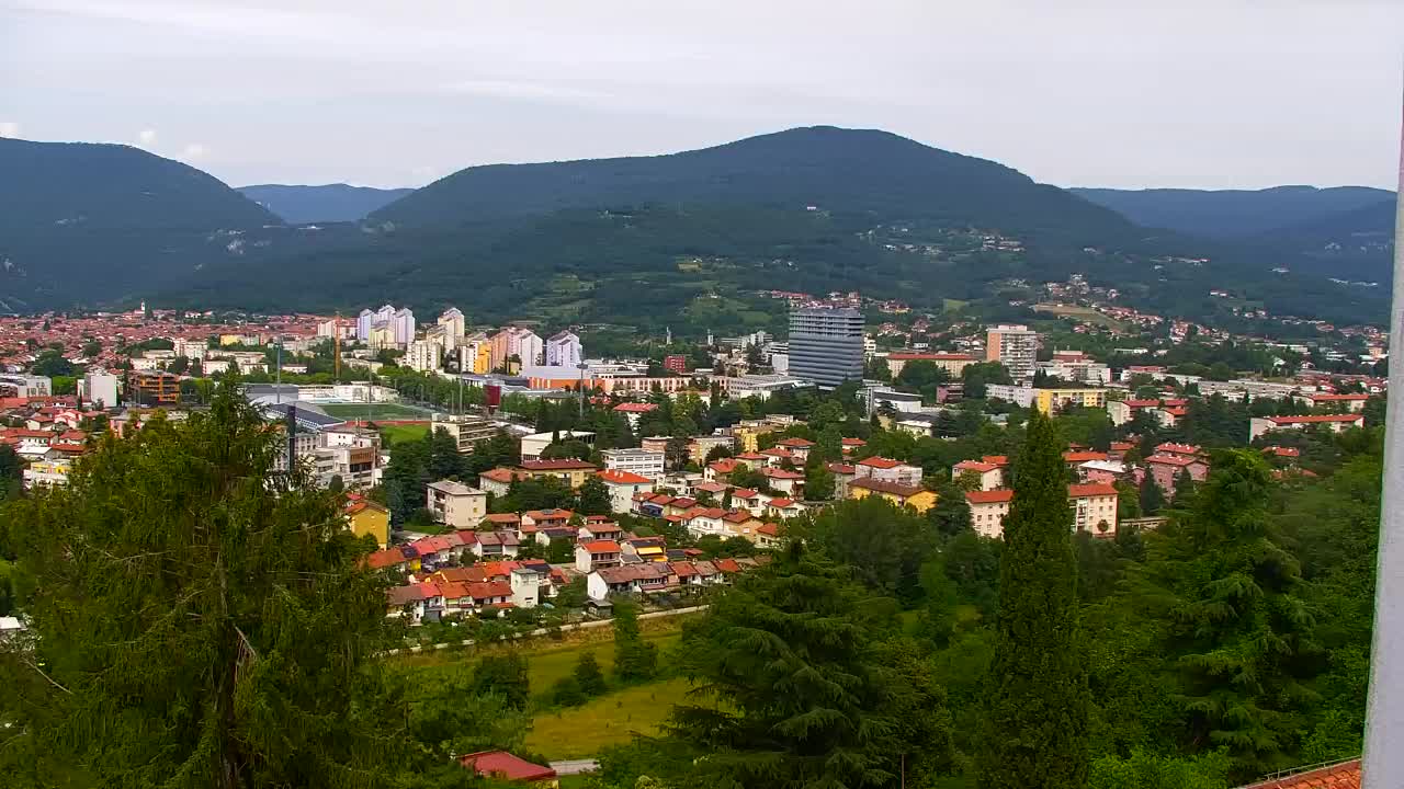 Nova Gorica y Gorizia: Impresionantes Vistas desde el Monasterio Franciscano de Kostanjevica