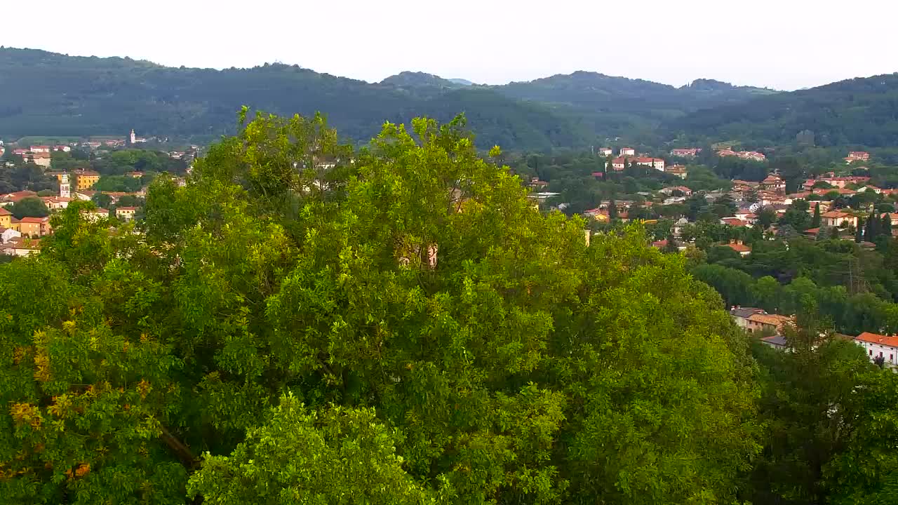 Nova Gorica i Gorica: Prekrasan Pogled iz Franjevačkog Samostana Kostanjevica