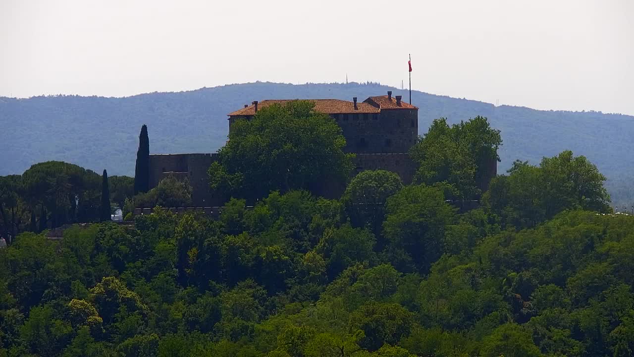 Nova Gorica und Görz: Atemberaubende Aussicht vom Franziskanerkloster Kostanjevica