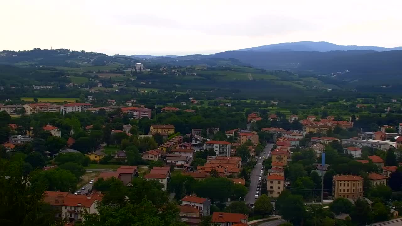 Nova Gorica und Görz: Atemberaubende Aussicht vom Franziskanerkloster Kostanjevica