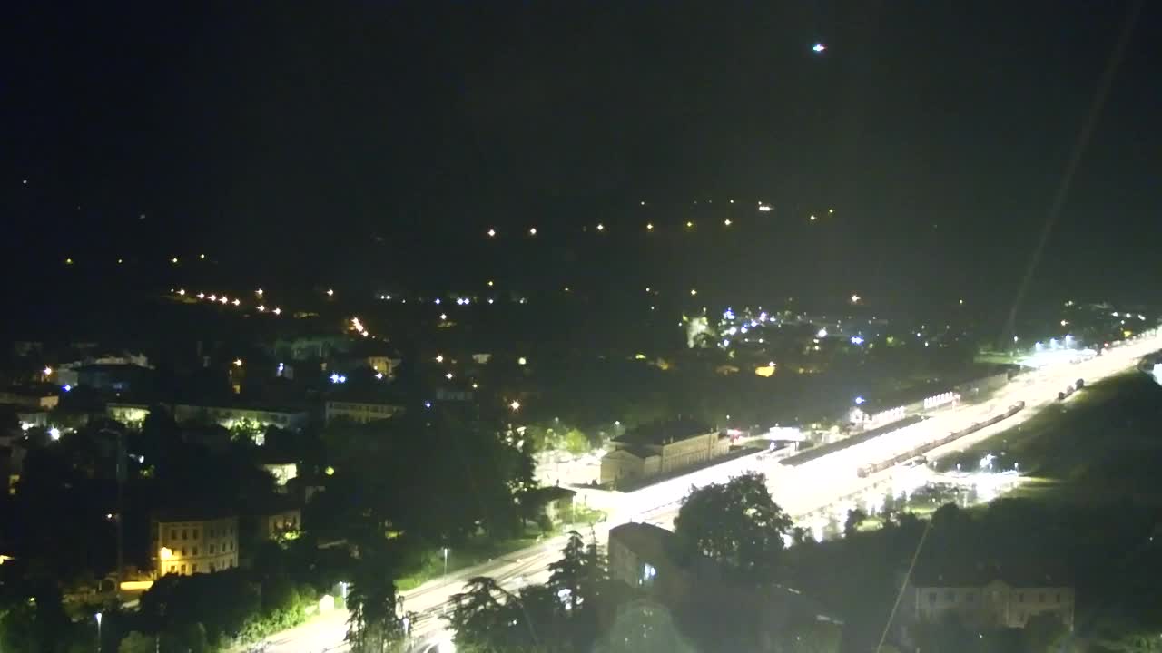 Nova Gorica e Gorizia: Panorama Mozzafiato dal Convento Francescano di Castagnevizza