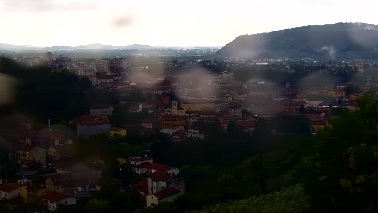 Nova Gorica et Gorizia : Vue Imprenable depuis le Monastère Franciscain de Kostanjevica