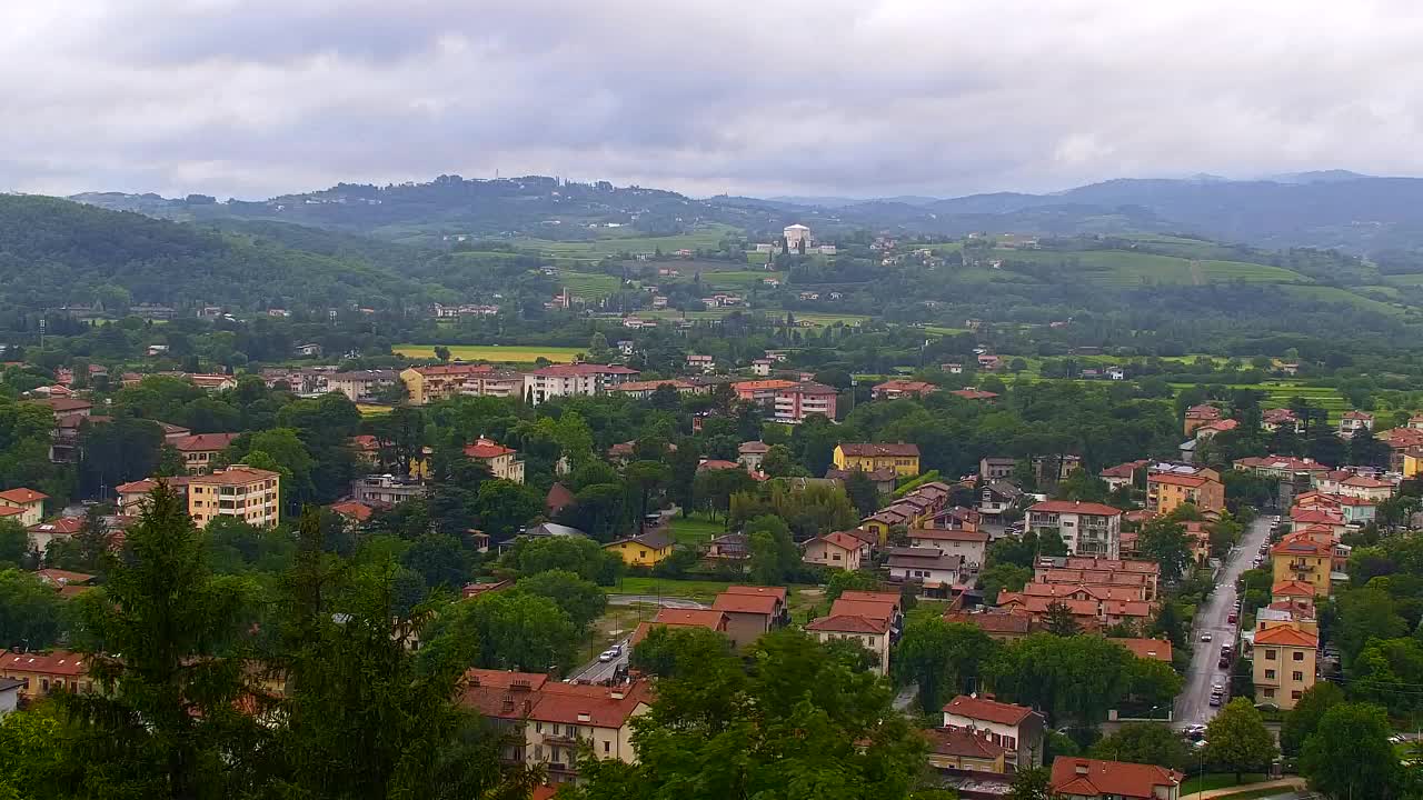 Nova Gorica et Gorizia : Vue Imprenable depuis le Monastère Franciscain de Kostanjevica