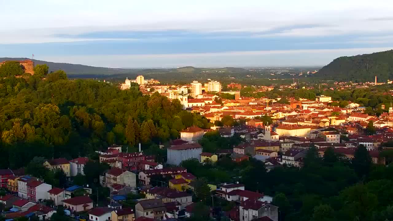 Nova Gorica in Gorica: Čudovit Razgled iz Frančiškanskega Samostana Kostanjevica
