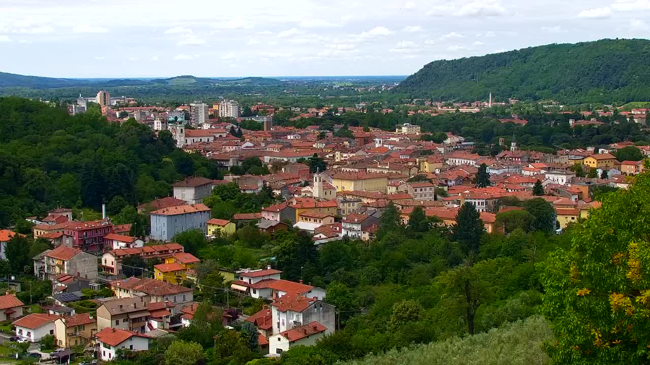 Nova Gorica y Gorizia: Impresionantes Vistas desde el Monasterio Franciscano de Kostanjevica