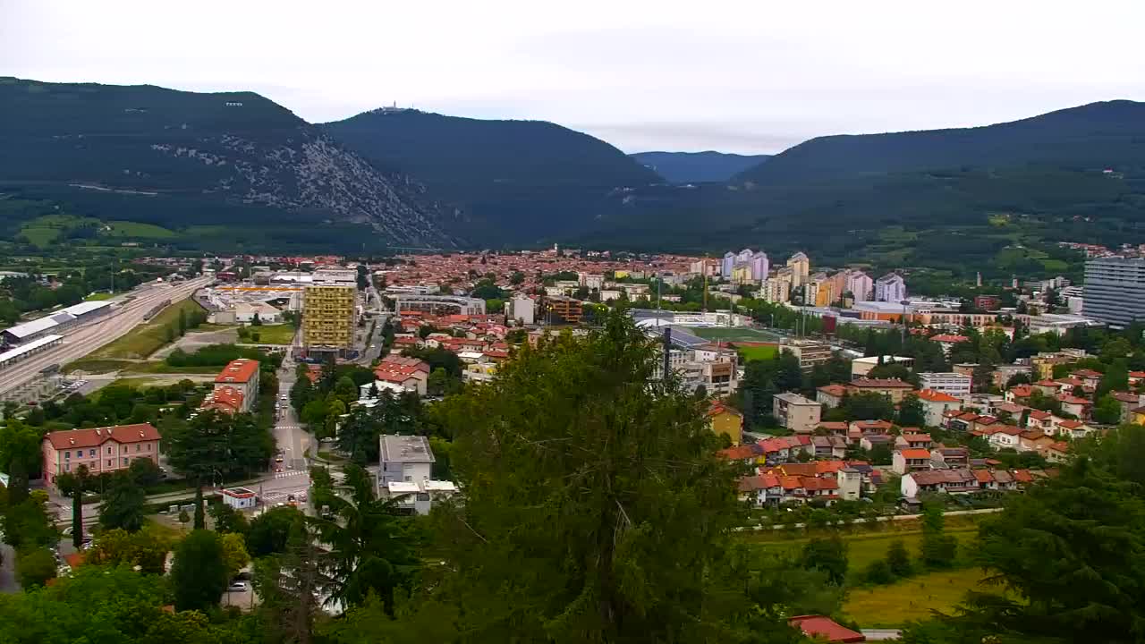 Nova Gorica in Gorica: Čudovit Razgled iz Frančiškanskega Samostana Kostanjevica