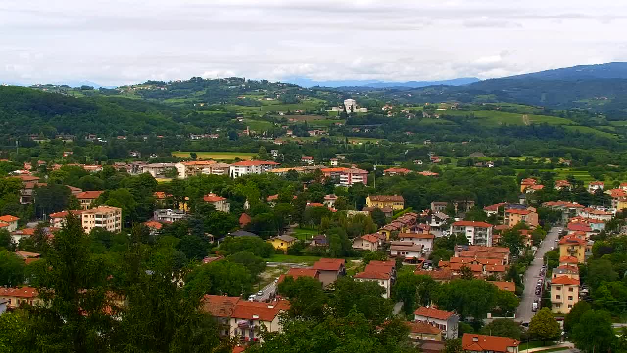 Nova Gorica in Gorica: Čudovit Razgled iz Frančiškanskega Samostana Kostanjevica