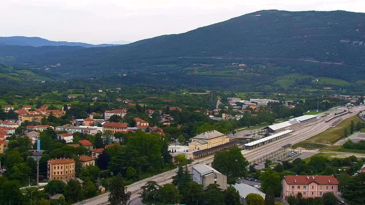 Nova Gorica y Gorizia: Impresionantes Vistas desde el Monasterio Franciscano de Kostanjevica
