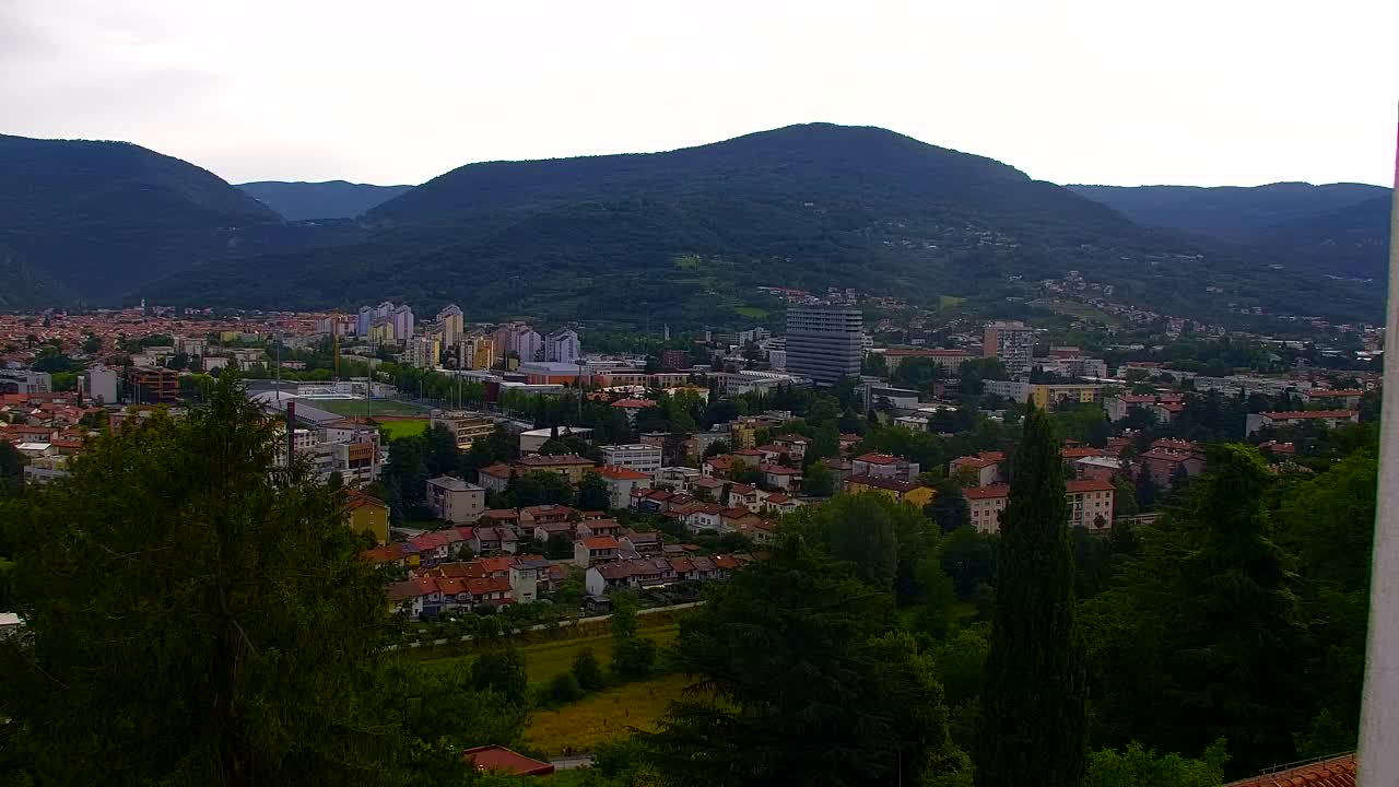 Nova Gorica und Görz: Atemberaubende Aussicht vom Franziskanerkloster Kostanjevica