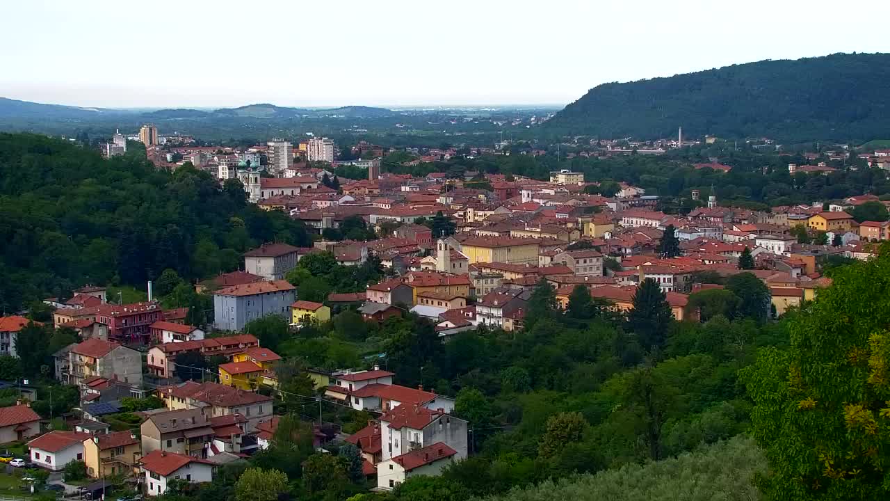 Nova Gorica und Görz: Atemberaubende Aussicht vom Franziskanerkloster Kostanjevica