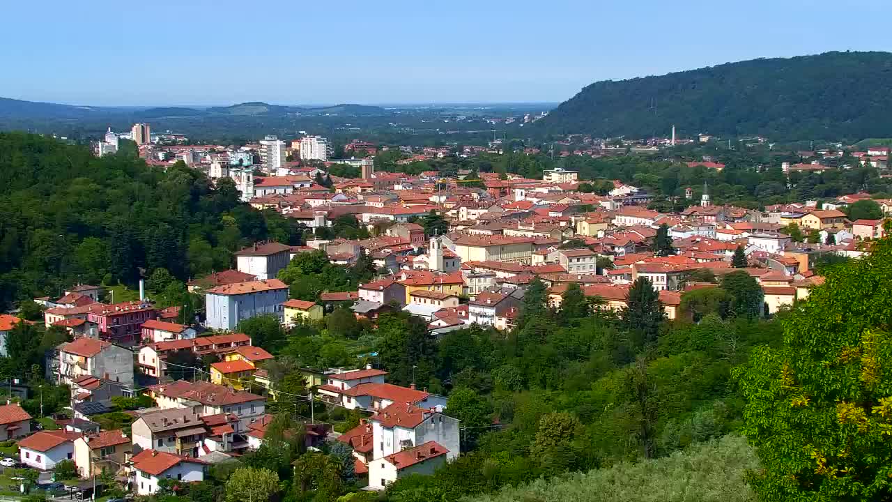 Nova Gorica i Gorica: Prekrasan Pogled iz Franjevačkog Samostana Kostanjevica