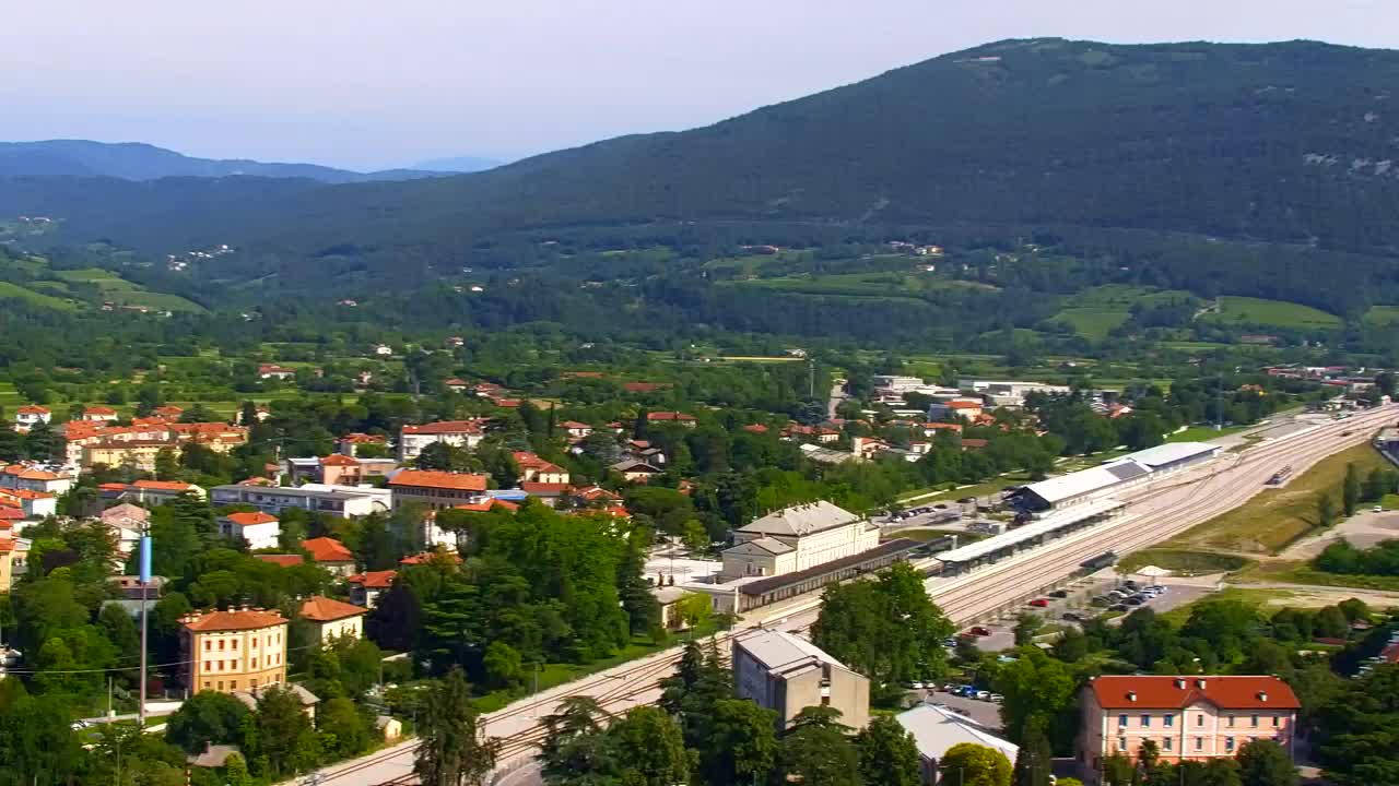 Nova Gorica i Gorica: Prekrasan Pogled iz Franjevačkog Samostana Kostanjevica