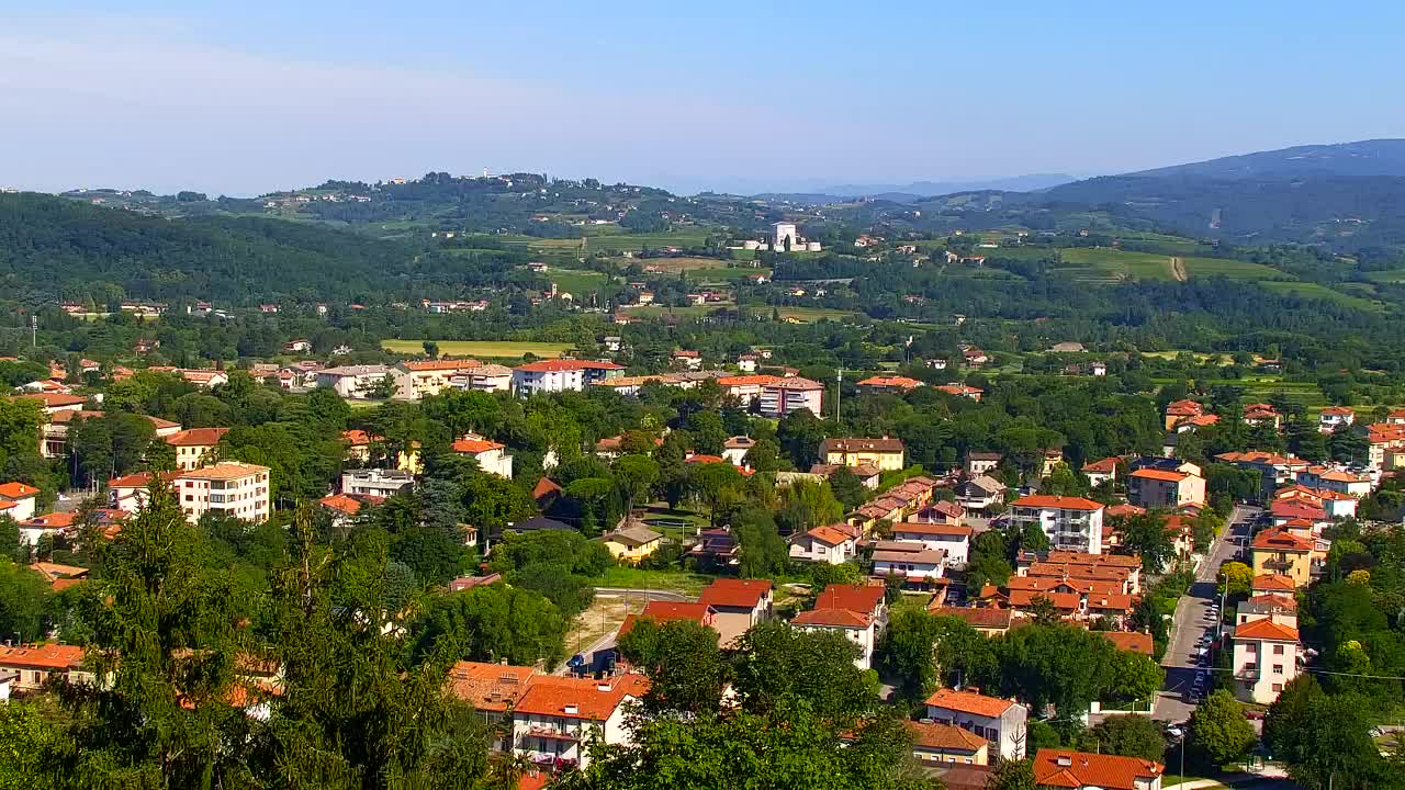 Nova Gorica y Gorizia: Impresionantes Vistas desde el Monasterio Franciscano de Kostanjevica
