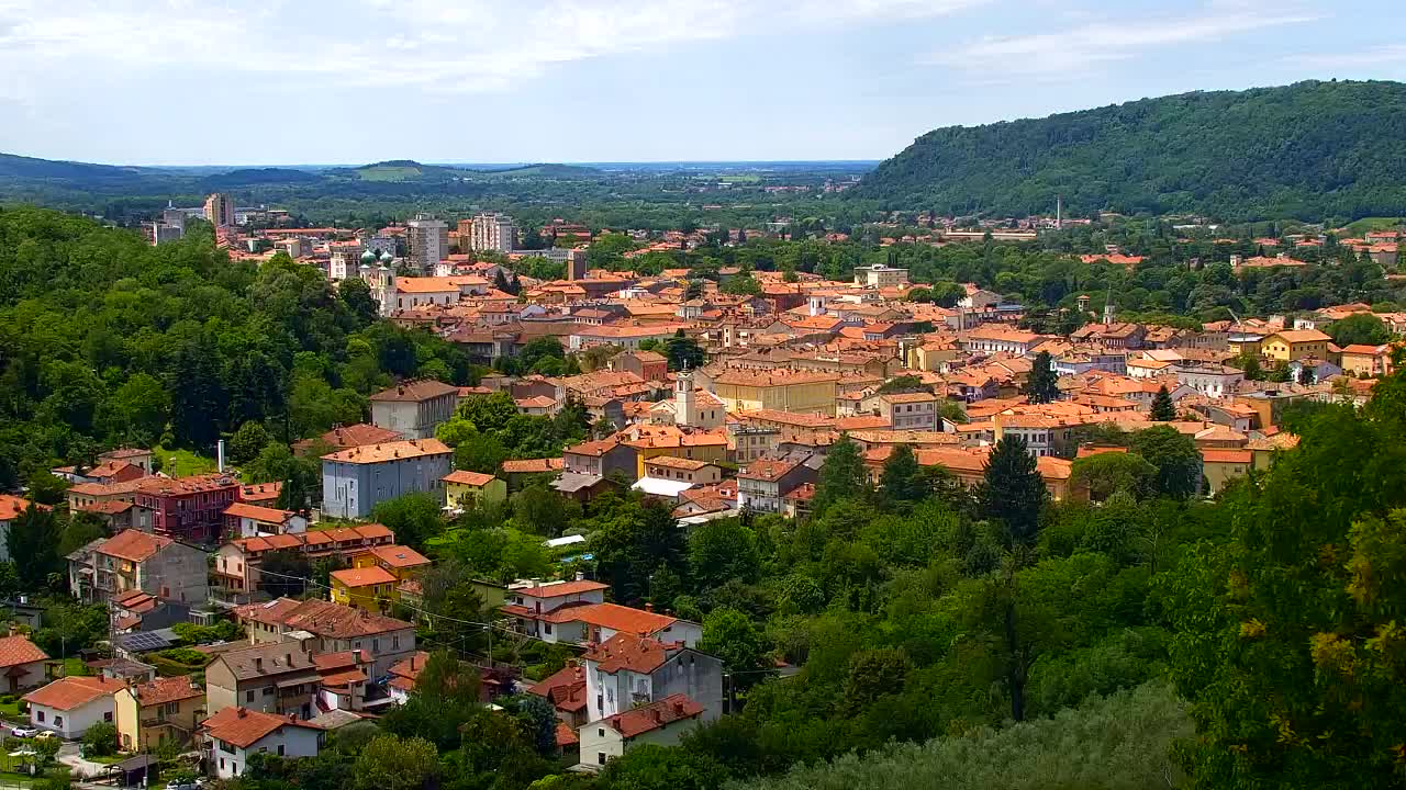 Nova Gorica i Gorica: Prekrasan Pogled iz Franjevačkog Samostana Kostanjevica