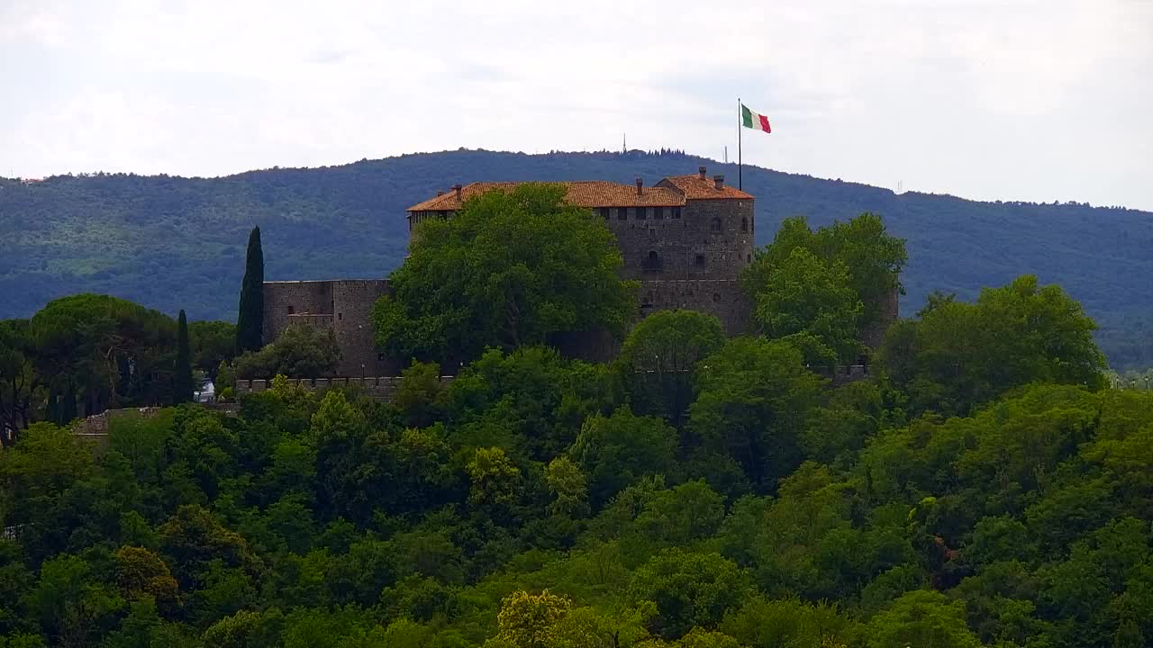 Nova Gorica and Gorizia: Stunning Views from Kostanjevica Franciscan Monaster
