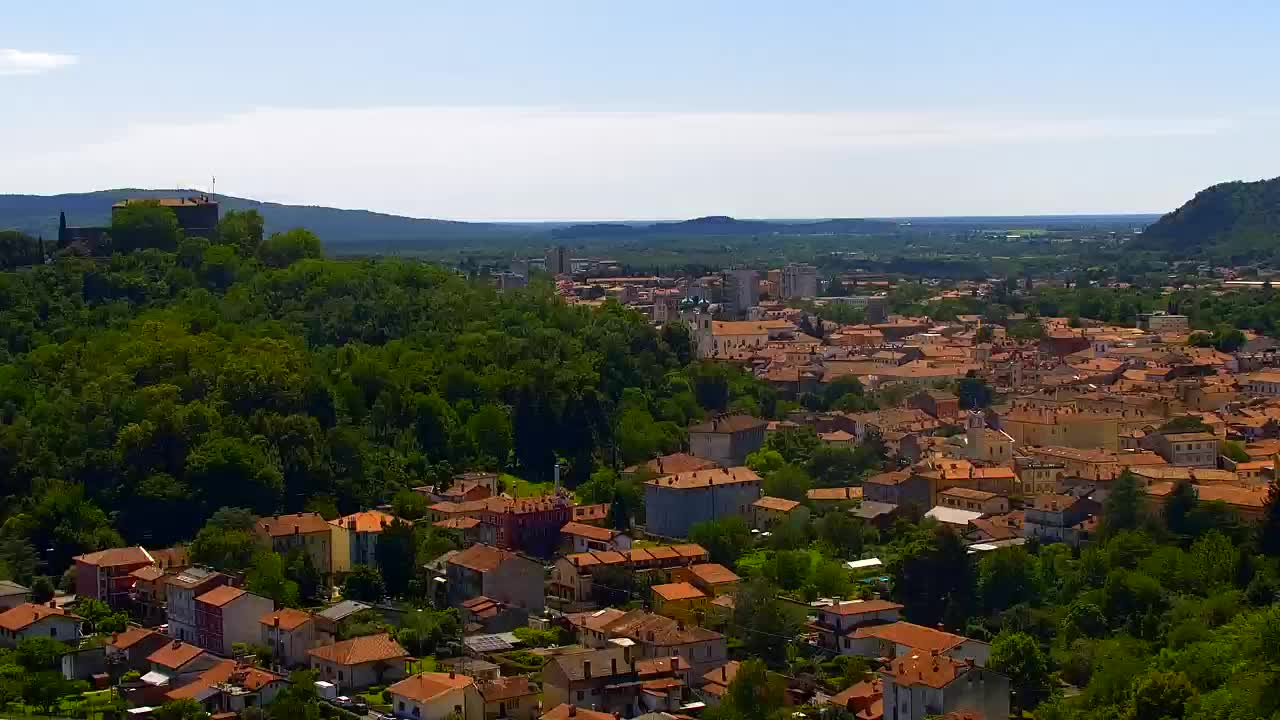 Nova Gorica i Gorica: Prekrasan Pogled iz Franjevačkog Samostana Kostanjevica
