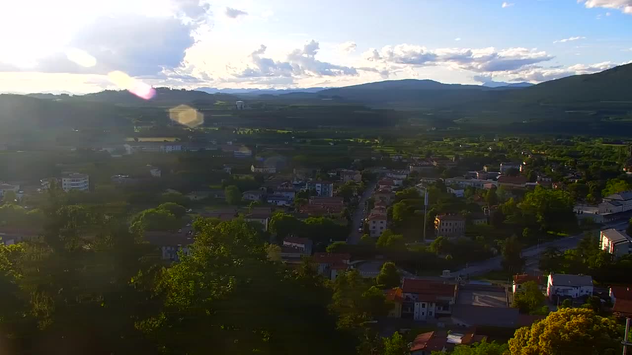Nova Gorica i Gorica: Prekrasan Pogled iz Franjevačkog Samostana Kostanjevica