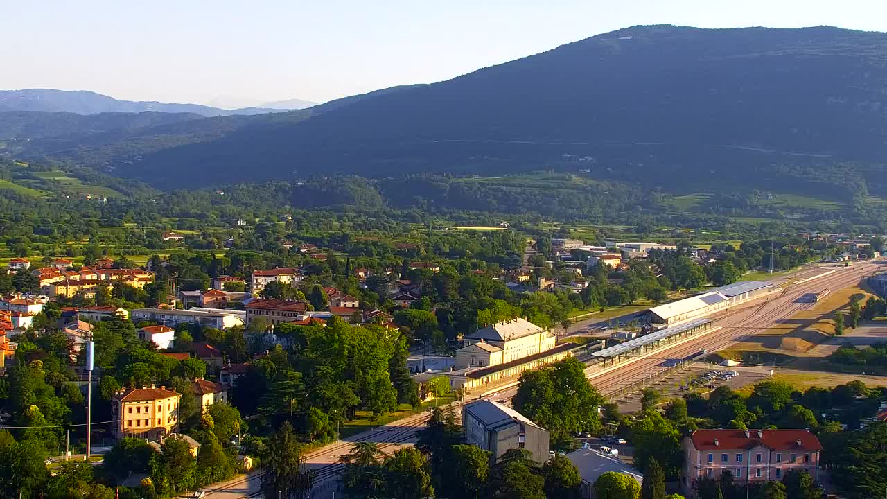 Nova Gorica y Gorizia: Impresionantes Vistas desde el Monasterio Franciscano de Kostanjevica