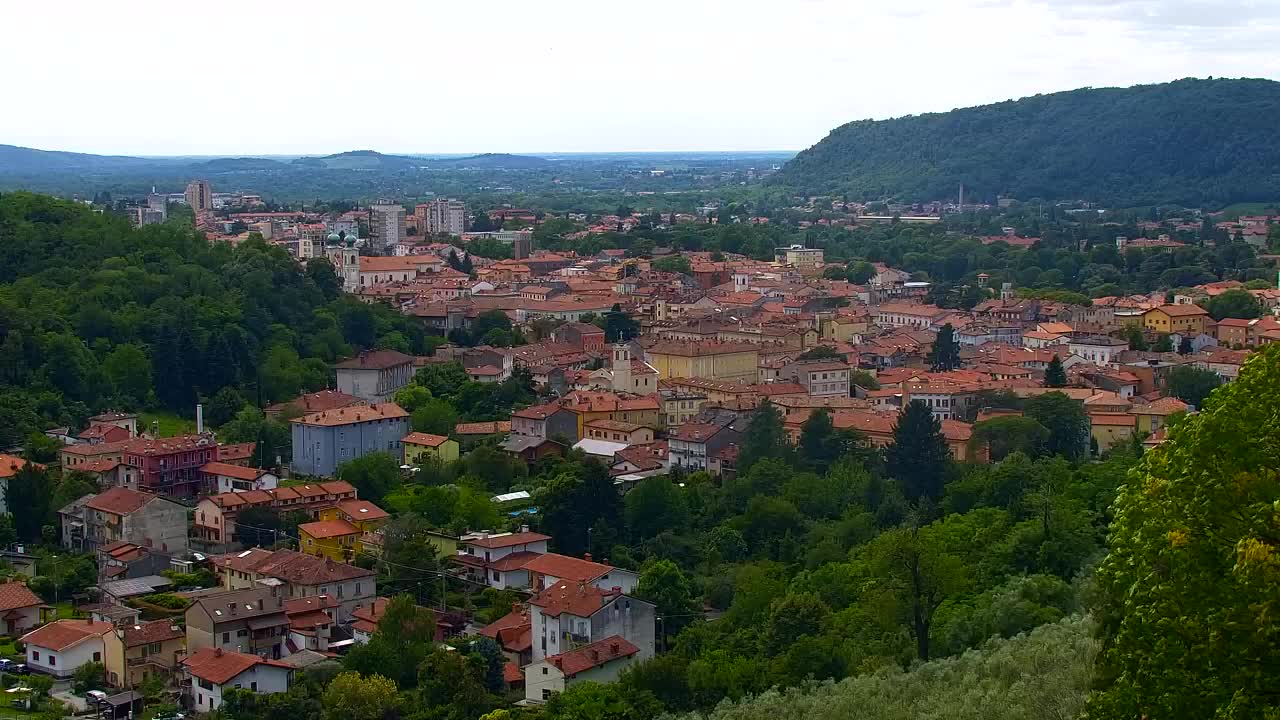 Nova Gorica y Gorizia: Impresionantes Vistas desde el Monasterio Franciscano de Kostanjevica