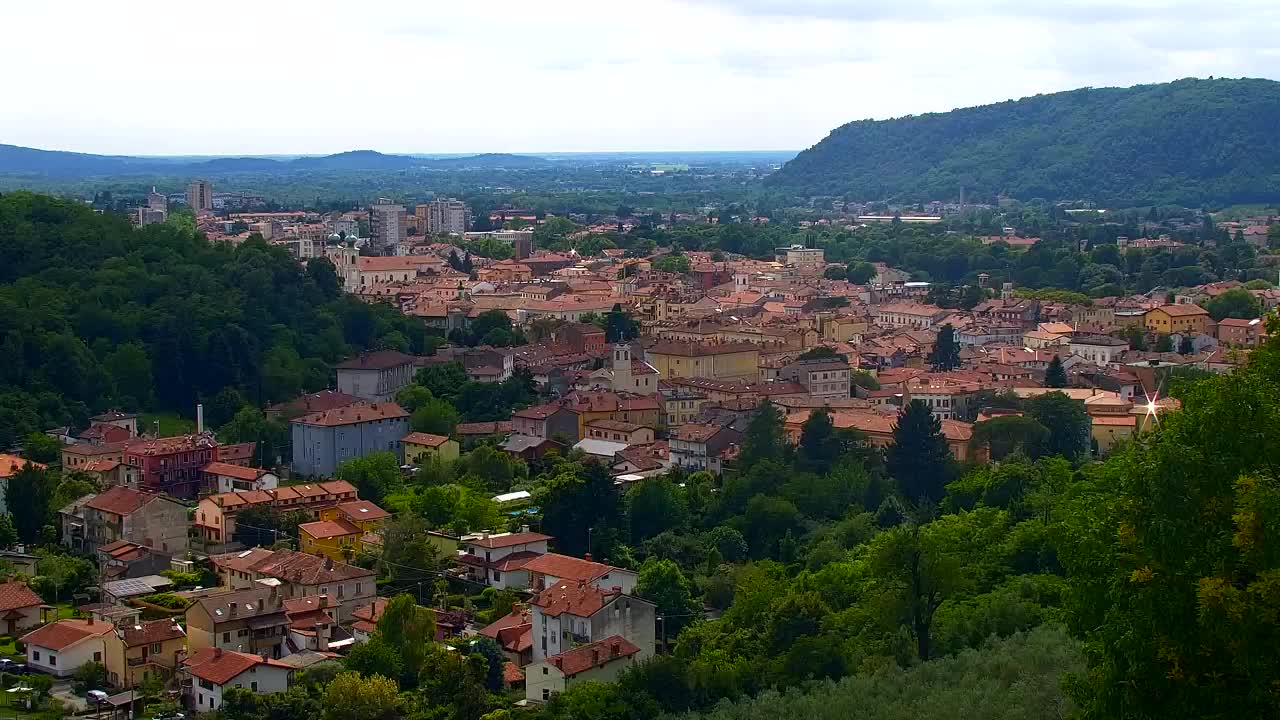 Nova Gorica y Gorizia: Impresionantes Vistas desde el Monasterio Franciscano de Kostanjevica