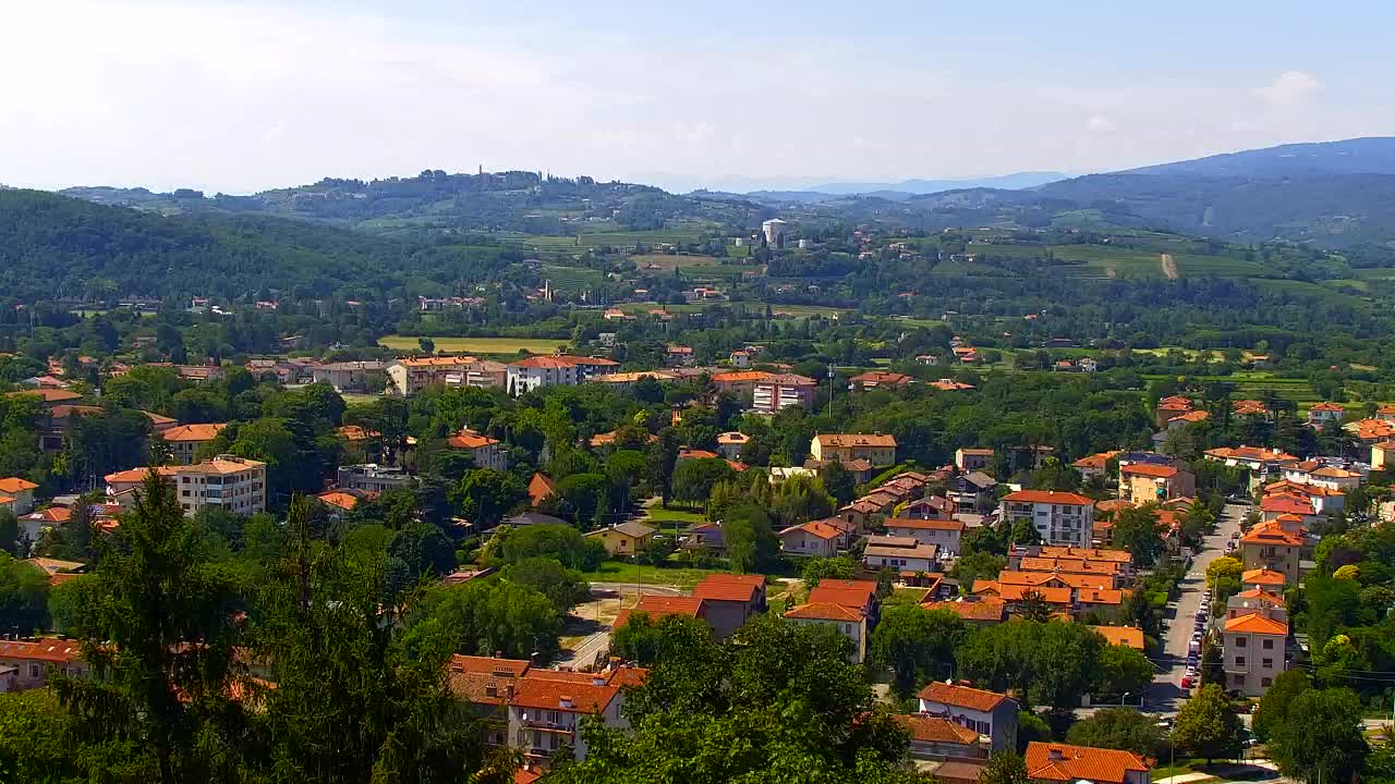 Nova Gorica y Gorizia: Impresionantes Vistas desde el Monasterio Franciscano de Kostanjevica