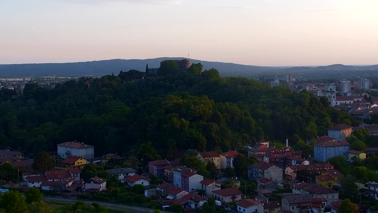 Nova Gorica in Gorica: Čudovit Razgled iz Frančiškanskega Samostana Kostanjevica