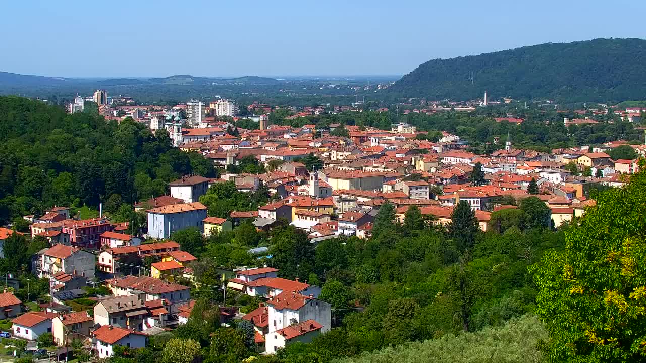Nova Gorica und Görz: Atemberaubende Aussicht vom Franziskanerkloster Kostanjevica