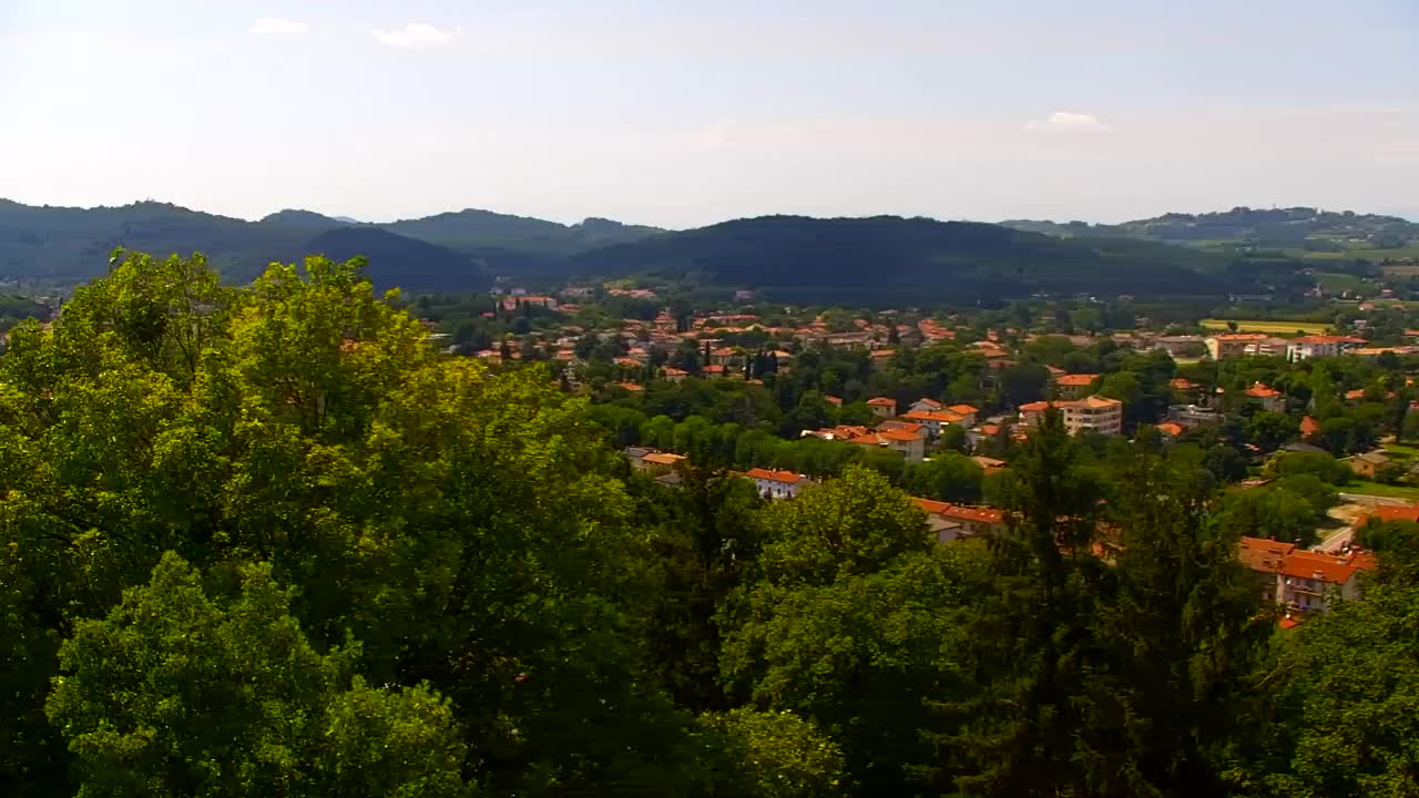Nova Gorica y Gorizia: Impresionantes Vistas desde el Monasterio Franciscano de Kostanjevica