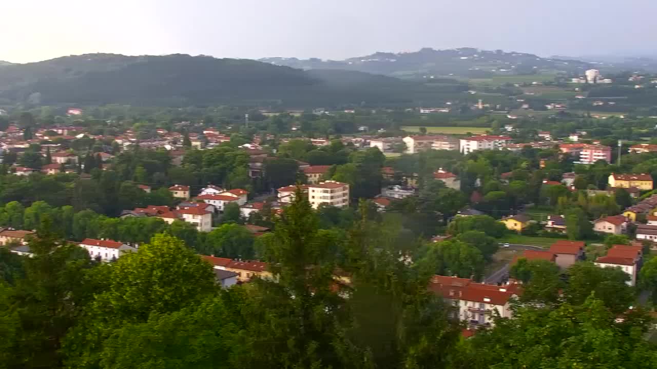 Nova Gorica e Gorizia: Panorama Mozzafiato dal Convento Francescano di Castagnevizza