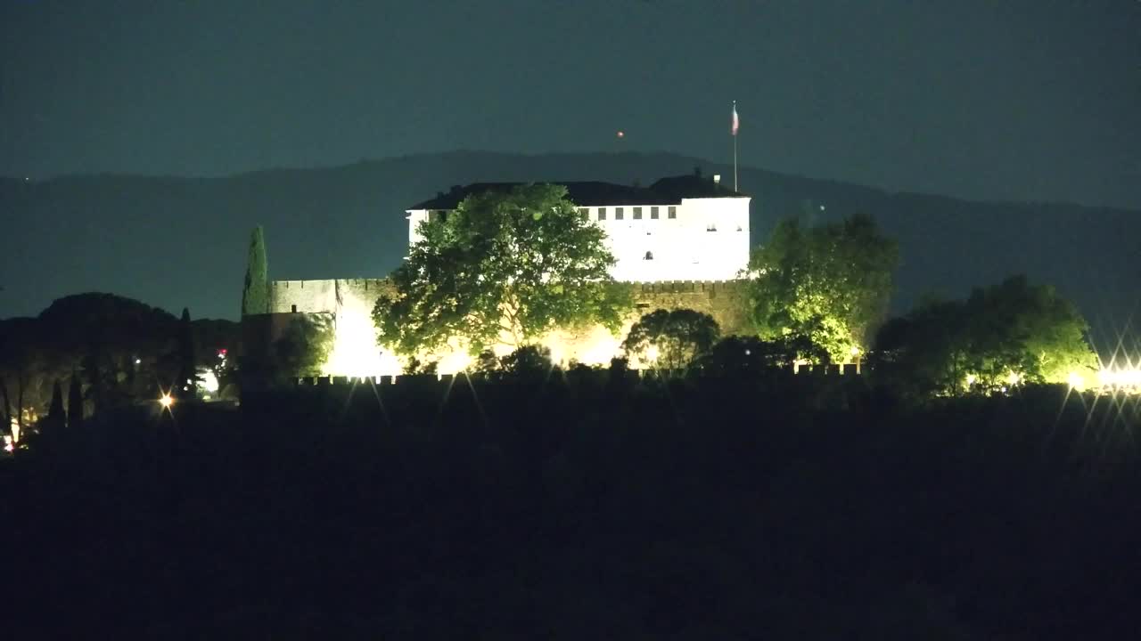 Nova Gorica e Gorizia: Panorama Mozzafiato dal Convento Francescano di Castagnevizza