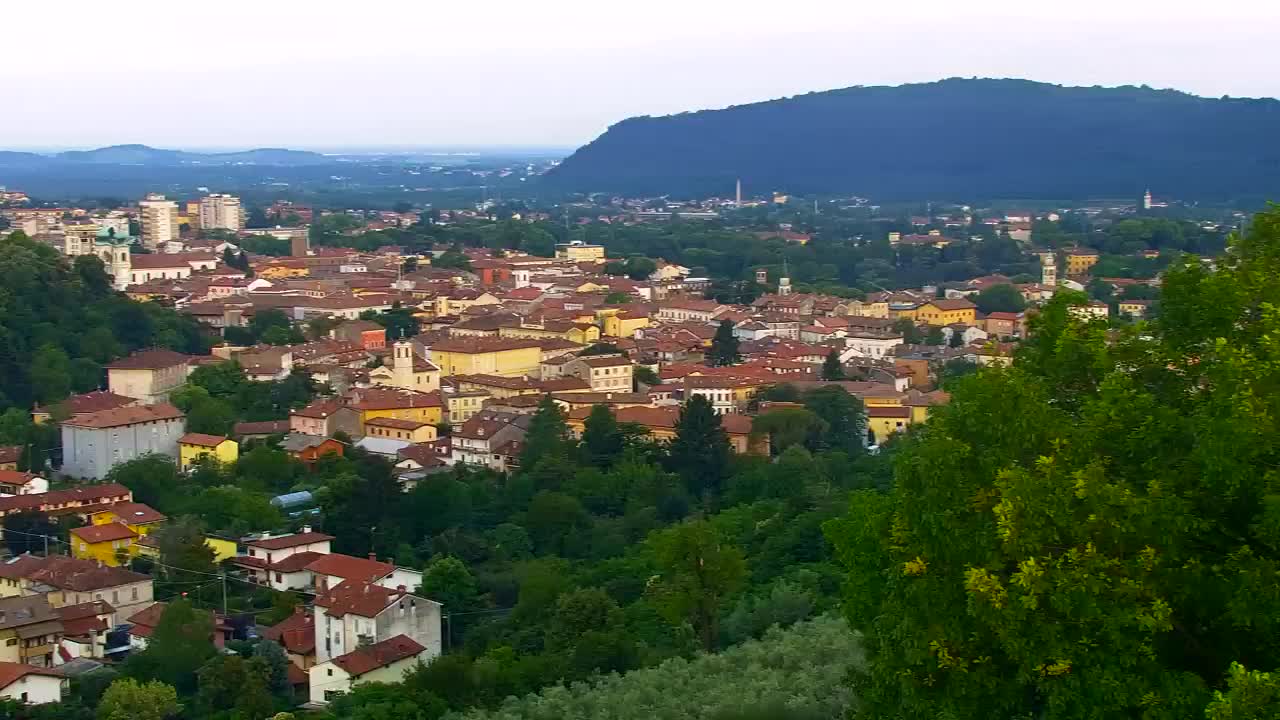 Nova Gorica in Gorica: Čudovit Razgled iz Frančiškanskega Samostana Kostanjevica