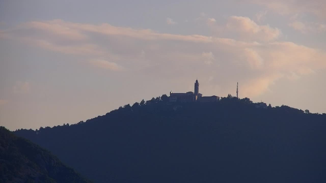 Nova Gorica y Gorizia: Impresionantes Vistas desde el Monasterio Franciscano de Kostanjevica